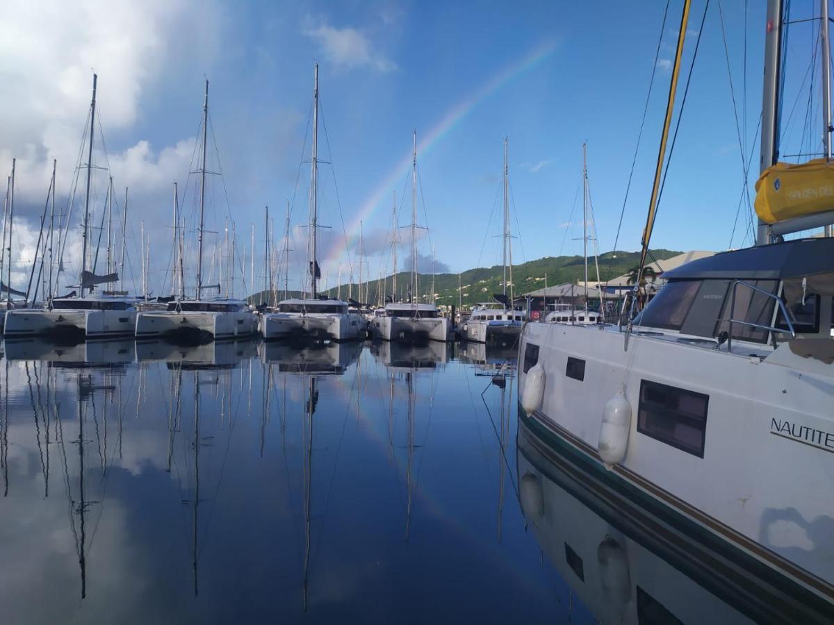 Imagine972 Martinique Bateau Hotel A Quai Le Marin 3 Cabines 3 Salles De Bains 6 Pers Maxi Esterno foto