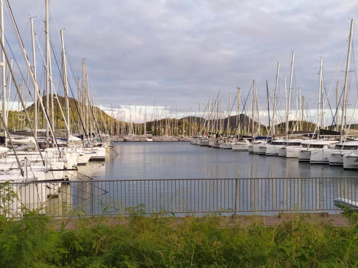 Imagine972 Martinique Bateau Hotel A Quai Le Marin 3 Cabines 3 Salles De Bains 6 Pers Maxi Esterno foto